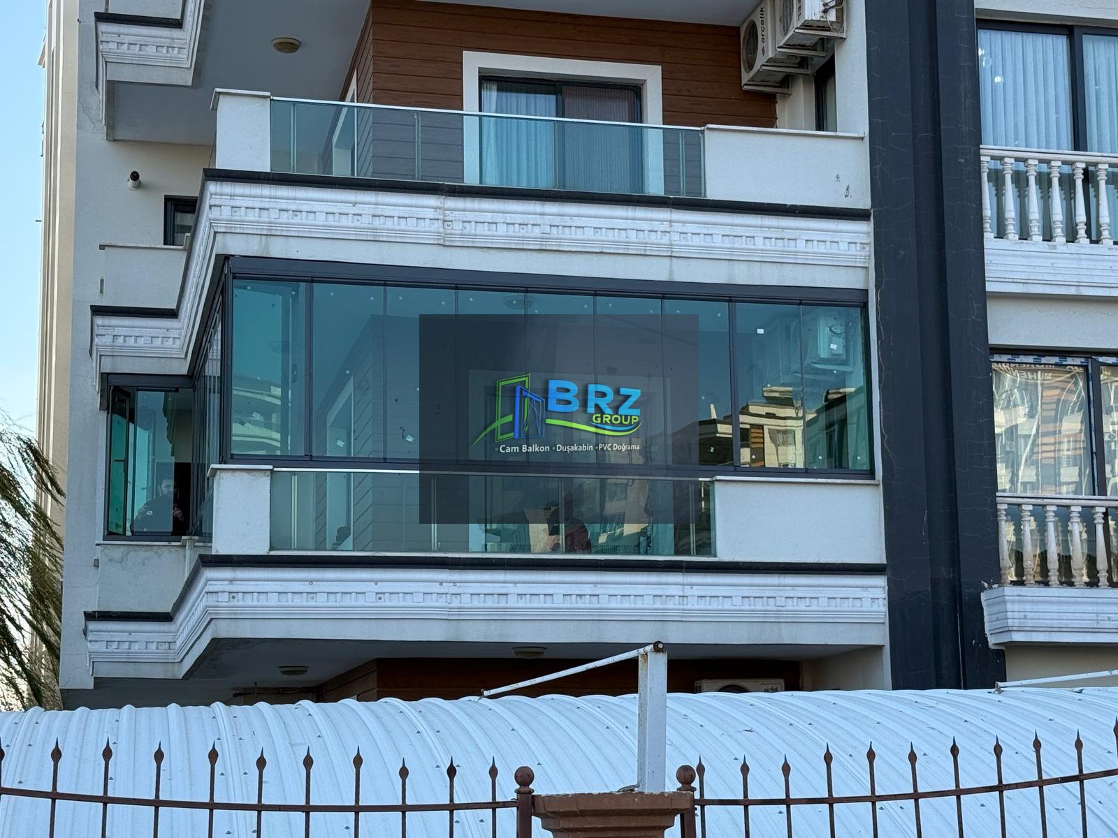 sanliurfa-bzr-group-cam-balkon-dusakabin-pvc-sistemleri-30