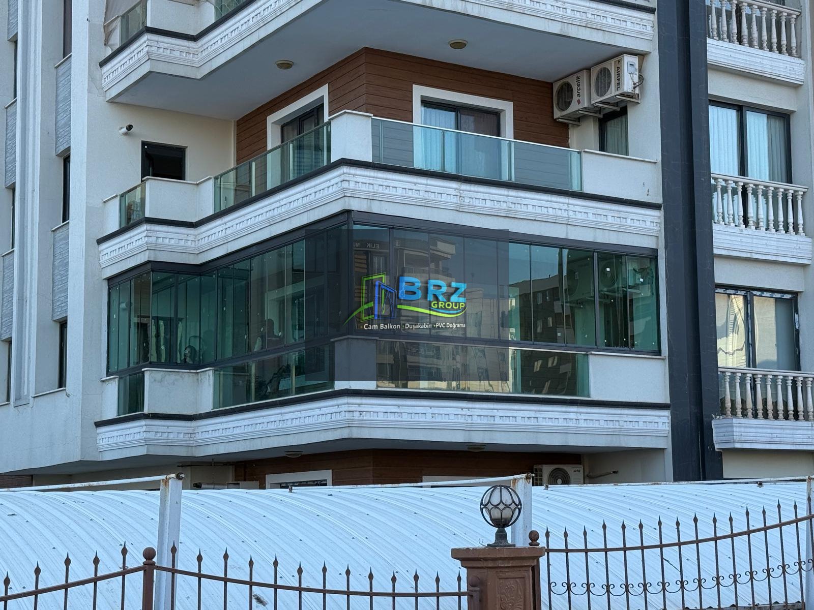 sanliurfa-bzr-group-cam-balkon-dusakabin-pvc-sistemleri-31