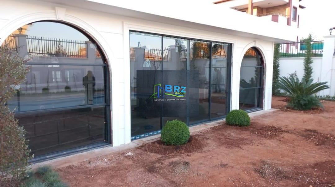 sanliurfa-bzr-group-cam-balkon-dusakabin-pvc-sistemleri-6